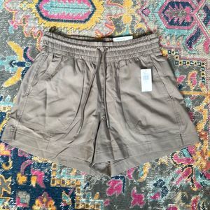NWT Old Navy StretchTech Quick Dry Cargo Athletric Shorts Extra Small XS